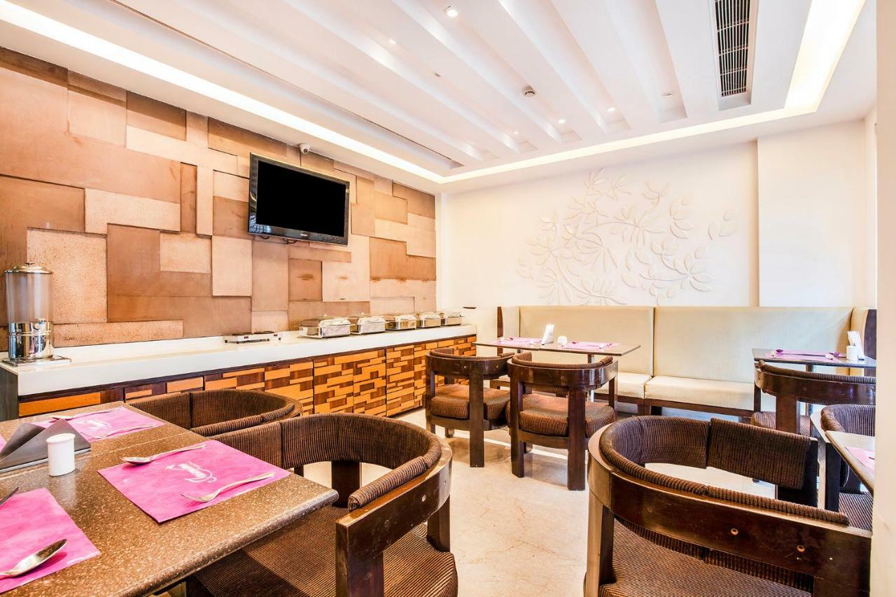 Jasmine Boutique Hotel Jasola New Delhi Ngoại thất bức ảnh